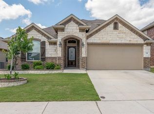 828 Caliente Pass, Haslet, TX 76052