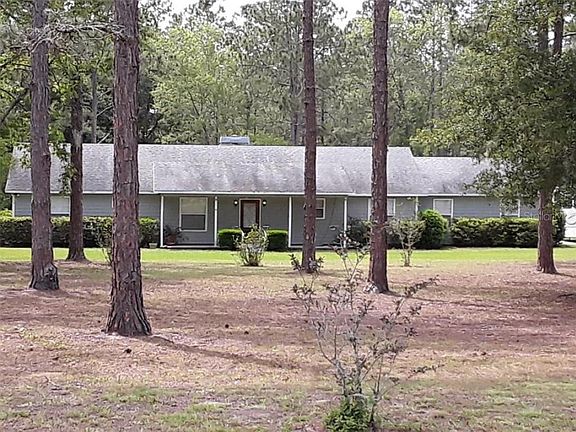 2nd image of 17425 Hyland Ln