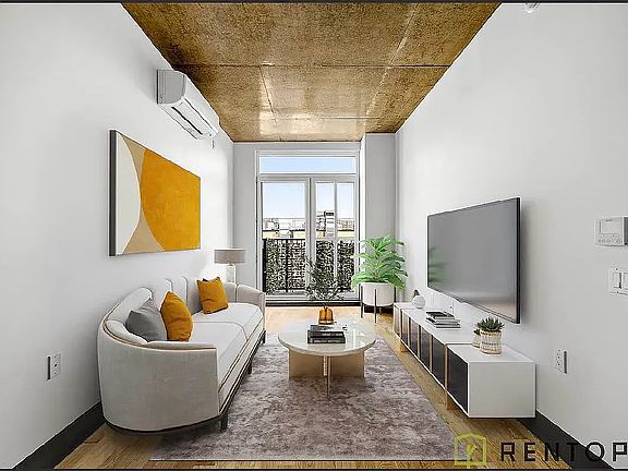 2nd image of 338 Evergreen Ave #404