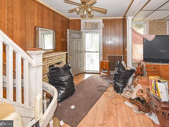 5th image of 717 Linnard St