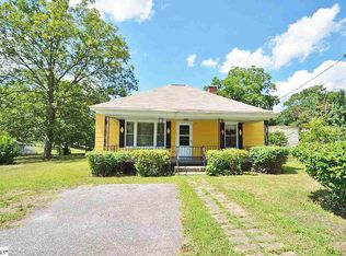 205 Harris St, Greer, SC 29651