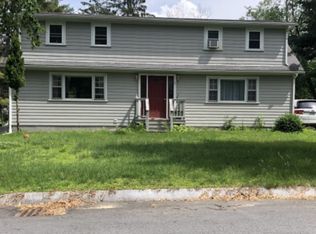 6 Whitcomb Ave #1, West Lebanon, NH 03784