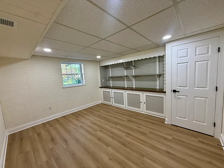 9398 Paulskirk Dr — Photo 25