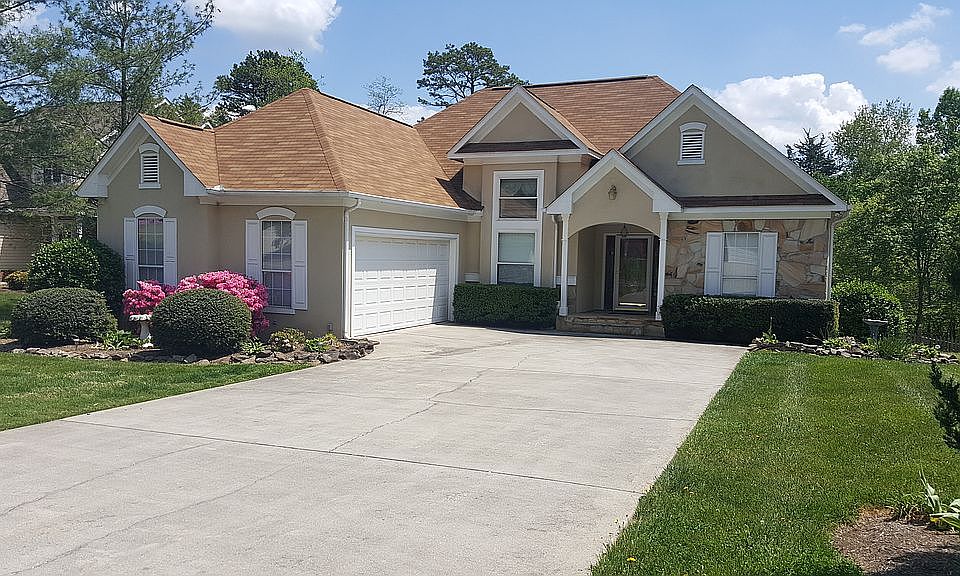 1st image of 8710 Brucewood Ln