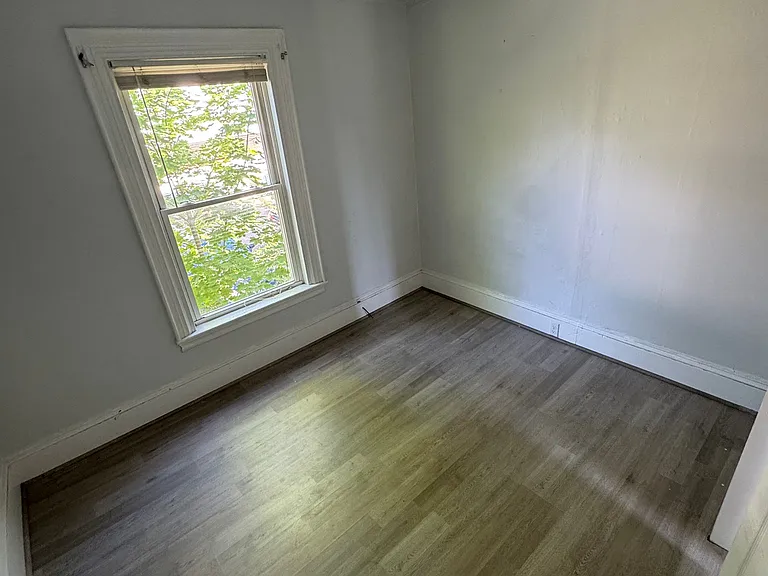 72 Pier St #2 — Photo 6