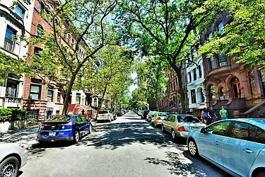 Rented by Balass Ralph, LREB