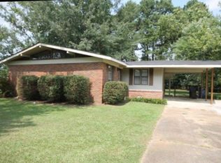 1007 Elm St NW, Hartselle, AL 35640