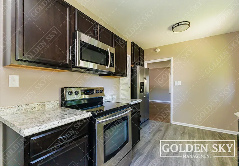 5161 Primrose Ave — Photo 5