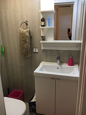 Sold by Timeless Realty Corp | media 18