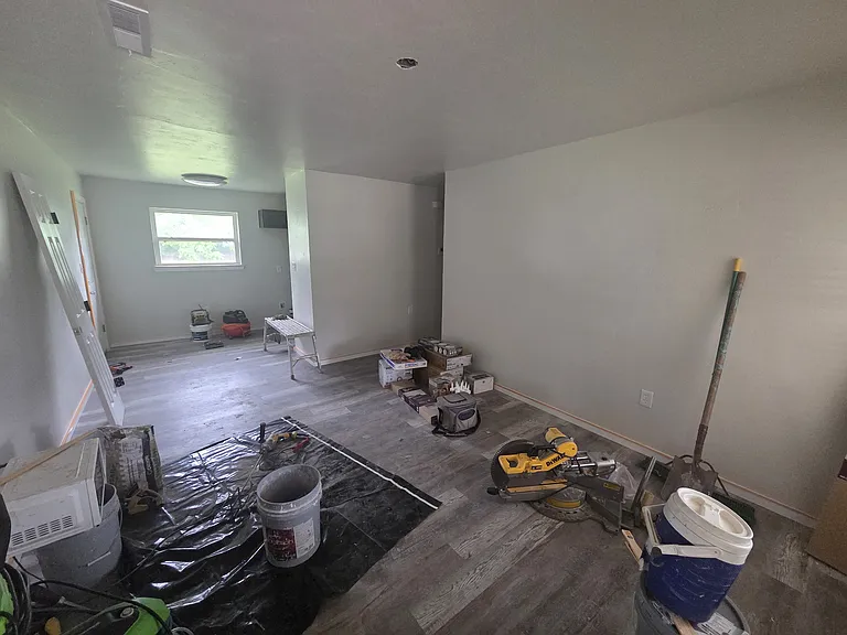 2516 Queensbury Rd — Photo 8