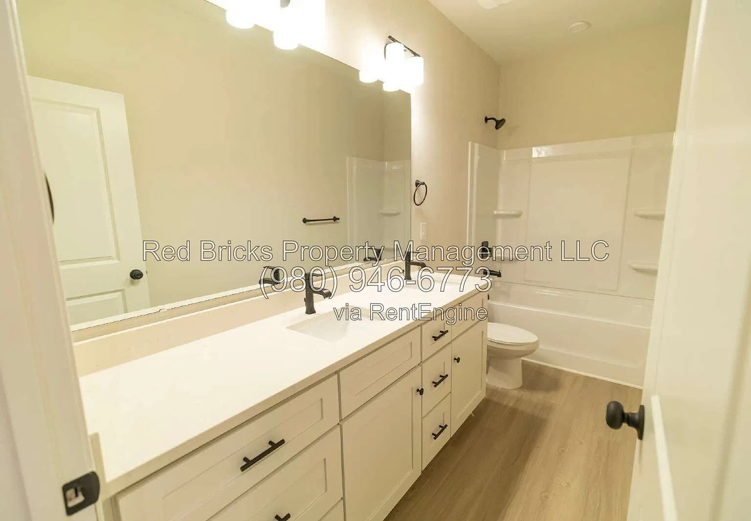 4 bed, 2.5 bath, 1679 sqft, $3,245 — Photo 2