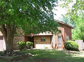 2nd image of 1263 Kingston Rd
