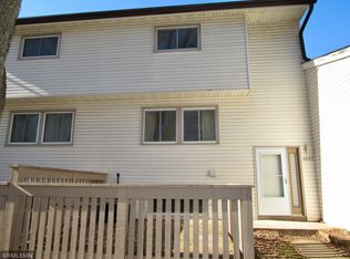 4845 Grenwich Way N, Oakdale, MN 55128