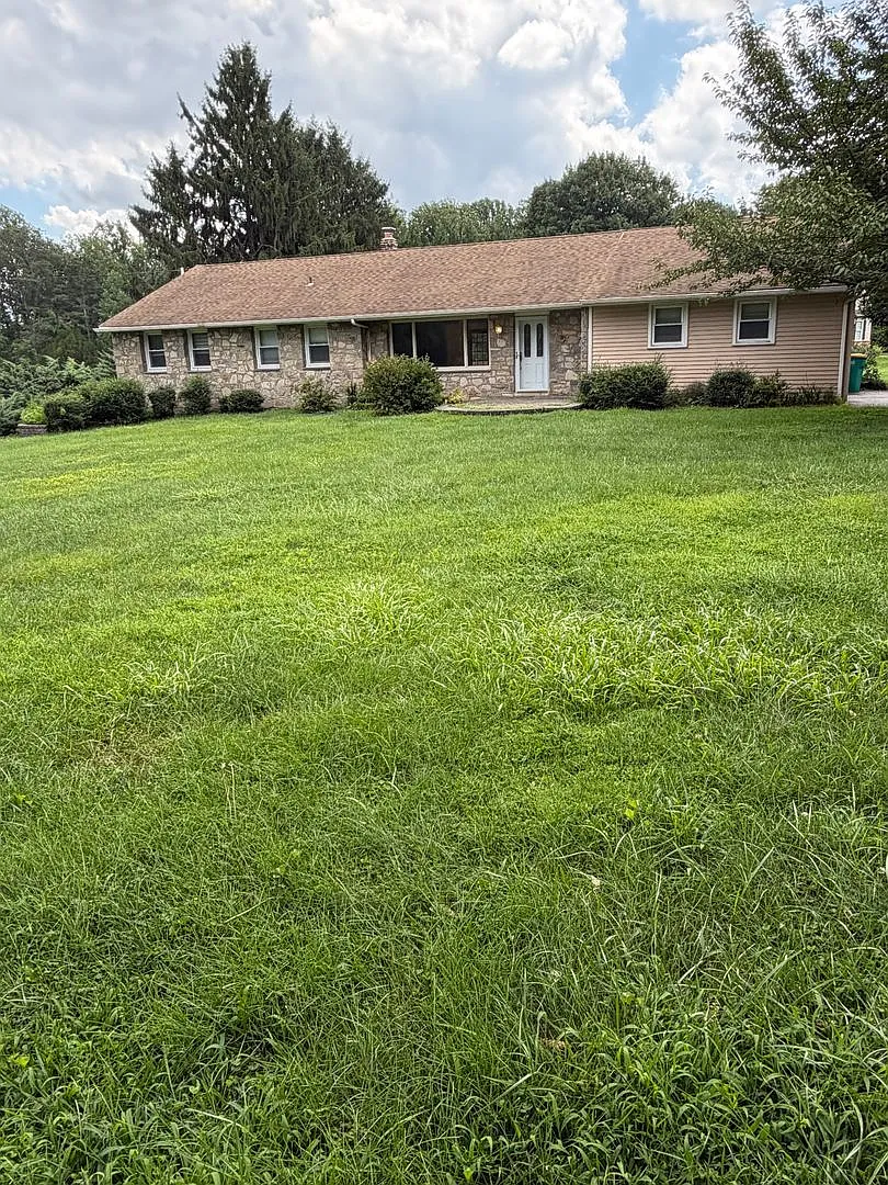 House for Rent in Glen Mills — Photo 1