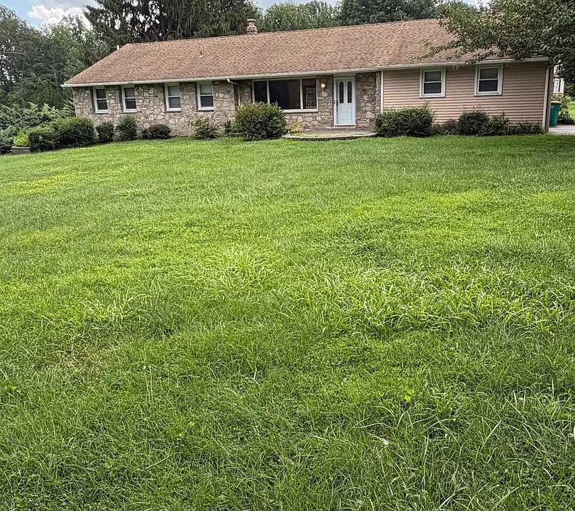 6 Patricia Ln