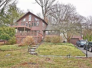 11 Sunset Dr, Danbury, CT 06811