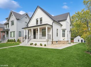 2008 Schiller Ave, Wilmette, IL 60091