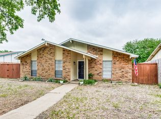 2726 Dove Meadow Dr, Garland, TX 75043