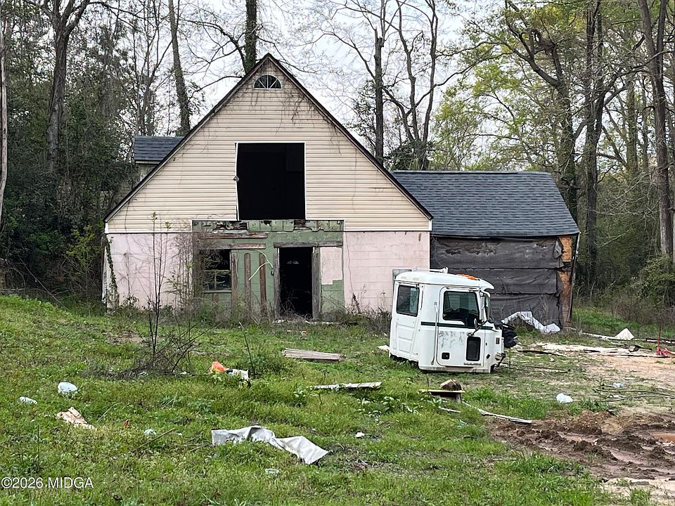 2nd image of 5402 Houston Rd