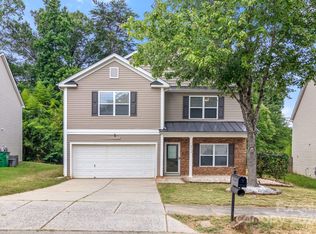 8515 Greenware Trl, Charlotte, NC 28269