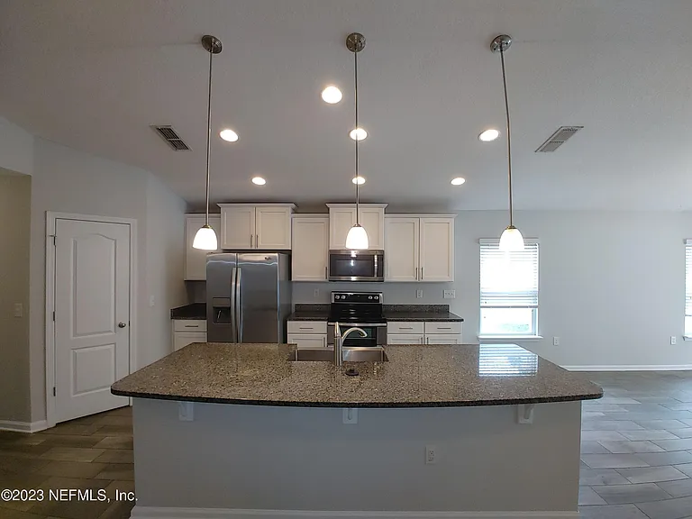 208 Midway Park Dr — Photo 14