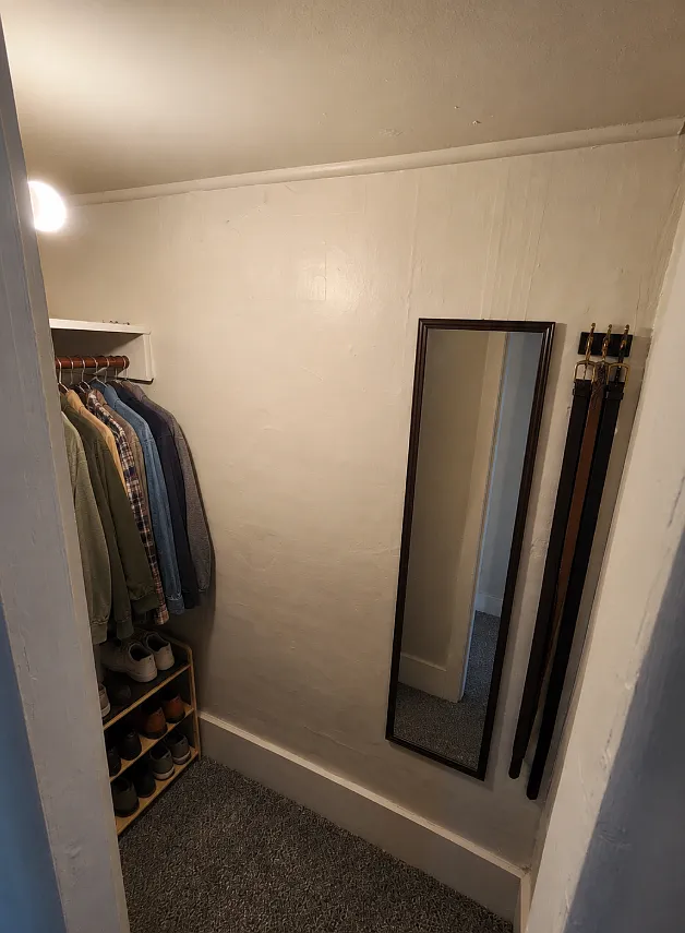2 bed, 975 sqft, $1,400 — Photo 2