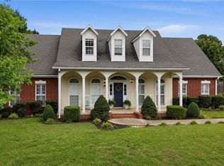 790 E Emerson Ln, Fayetteville, AR 72701