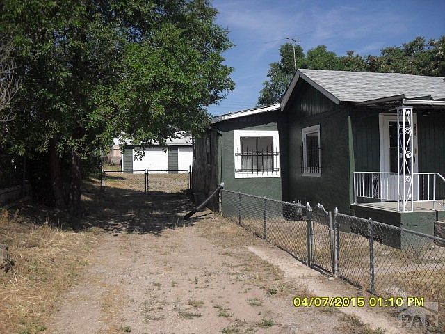 1st image of 605 Cactus St
