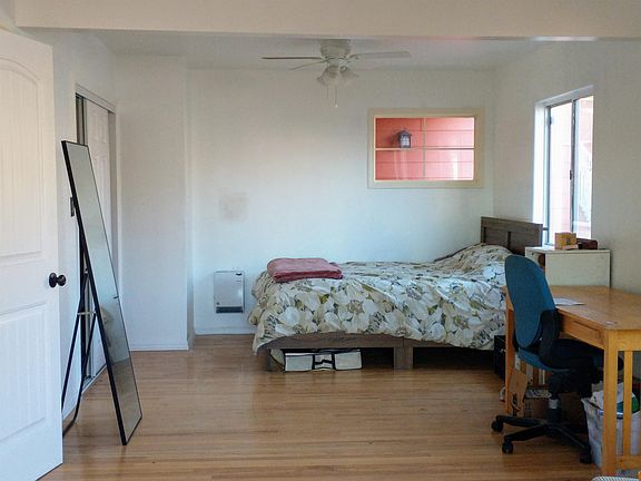 2nd image of 3401 Petra Pl #2