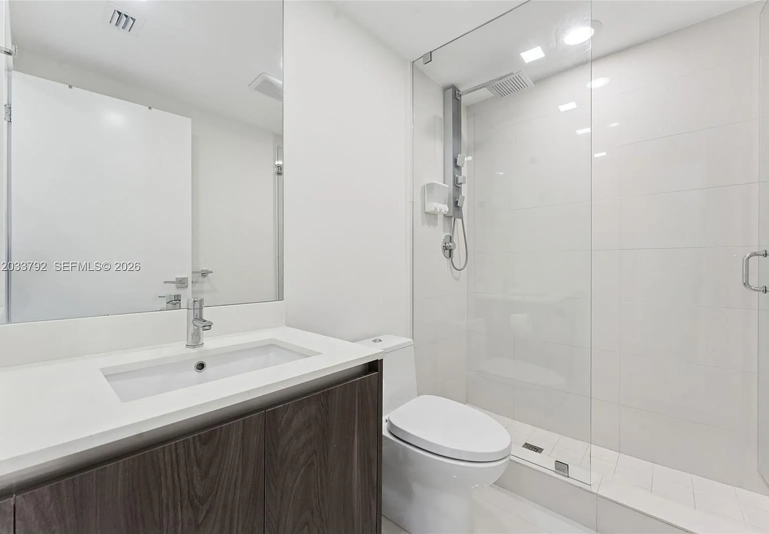 3 bed, 1526 sqft, $9,000 — Photo 4