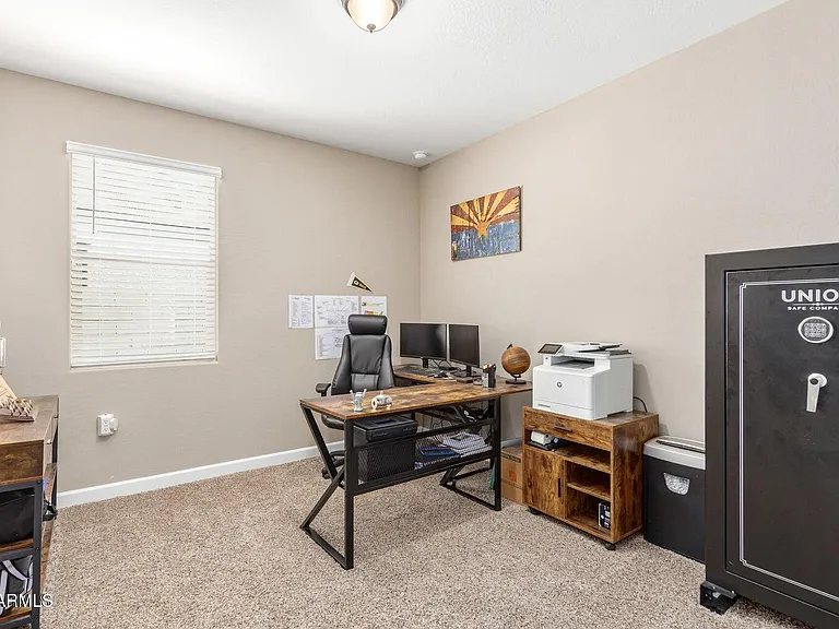 30916 W Verde Ln — Photo 23