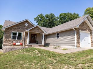 3180 Pleasant Run Dr, Palmyra, MO 63461