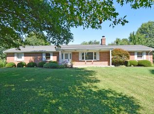 1113 Courtland Dr, Batavia, OH 45103