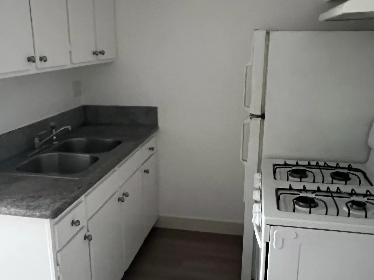 Studio, $1,350 — Photo 2