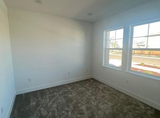 2750 Tacoma Dr, Lathrop, CA 95330