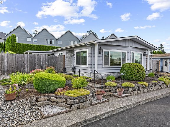 2nd image of 17401 SE 39th St