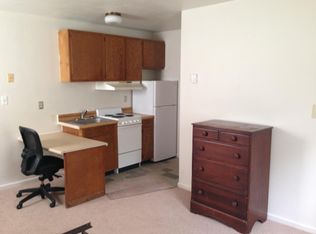 515 S Broad St APT 3, Salem, VA 24153