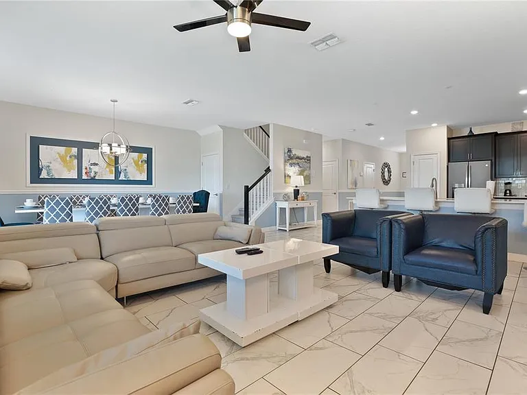 1613 Maidstone Ct — Photo 4