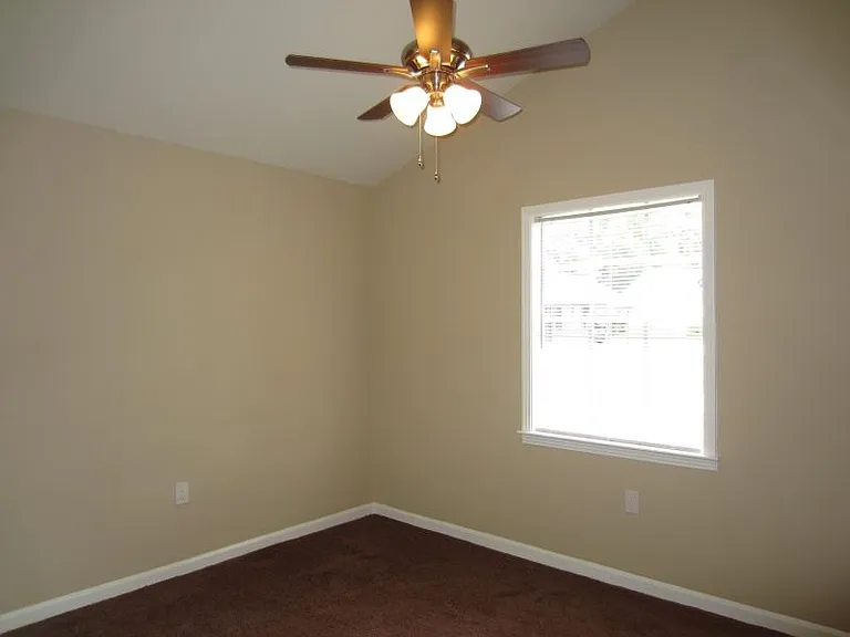 4284 Merlcrest Cv — Photo 7