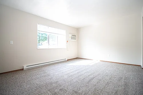 1110 Lewis St #2 — Photo 5