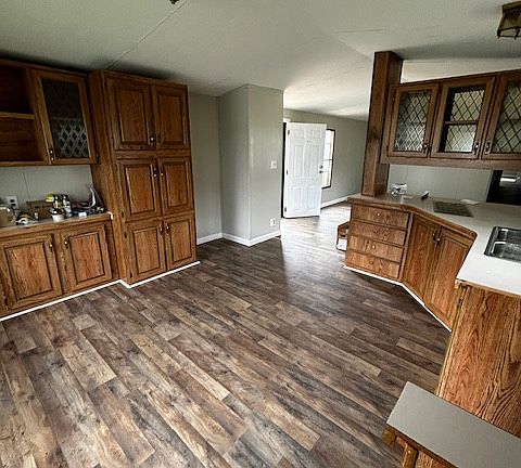 Kitchen and dining area