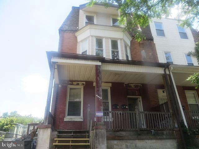 1st image of 3331 N 16th St