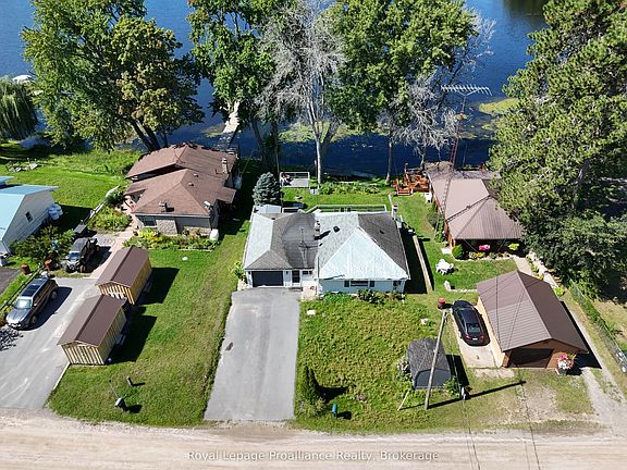 3rd image of 24 Cosy Cove Ln