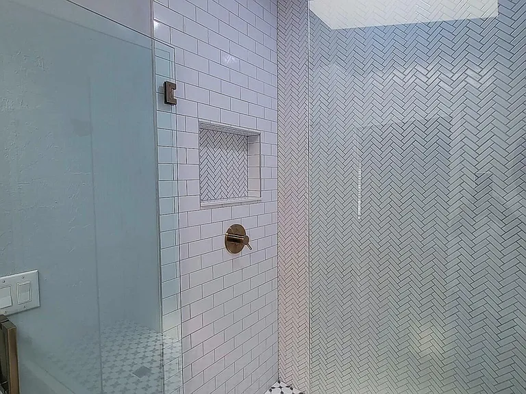 20907 Country Barn Dr — Photo 17