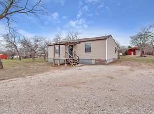 2300 Chickering Rd, Cleburne, TX 76031
