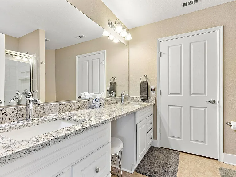 128 Alamosa Creek Ln — Photo 14