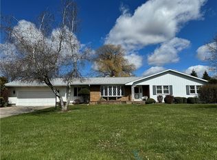 75 Melrose Rd, Auburn, NY 13021