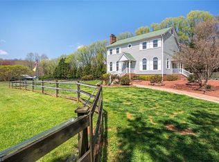 5904 Twin Meadows Dr, Pfafftown, NC 27040
