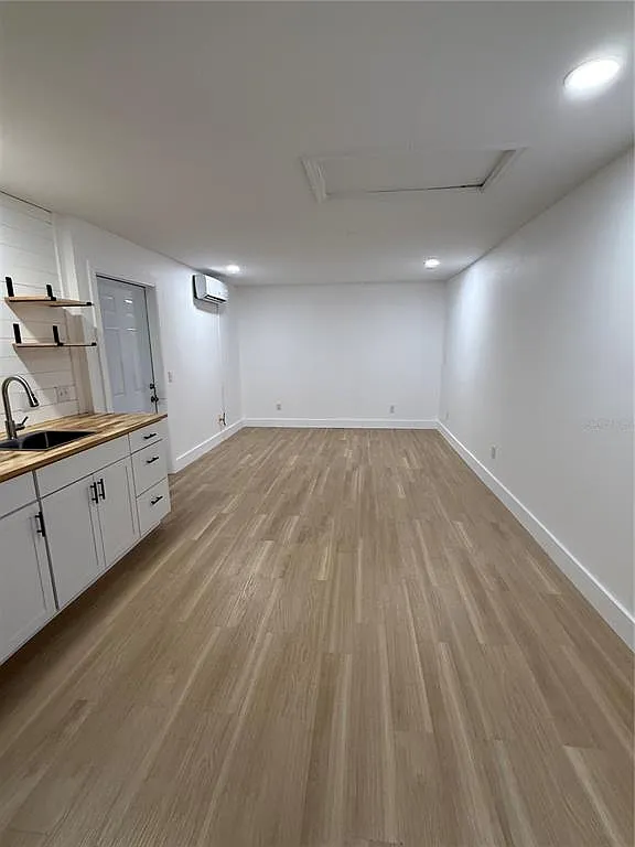 Studio, 1.0 bath, 1212 sqft, $1,350 — Photo 4