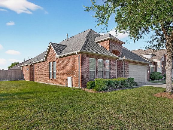 2nd image of 25354 Holton Ridge Dr